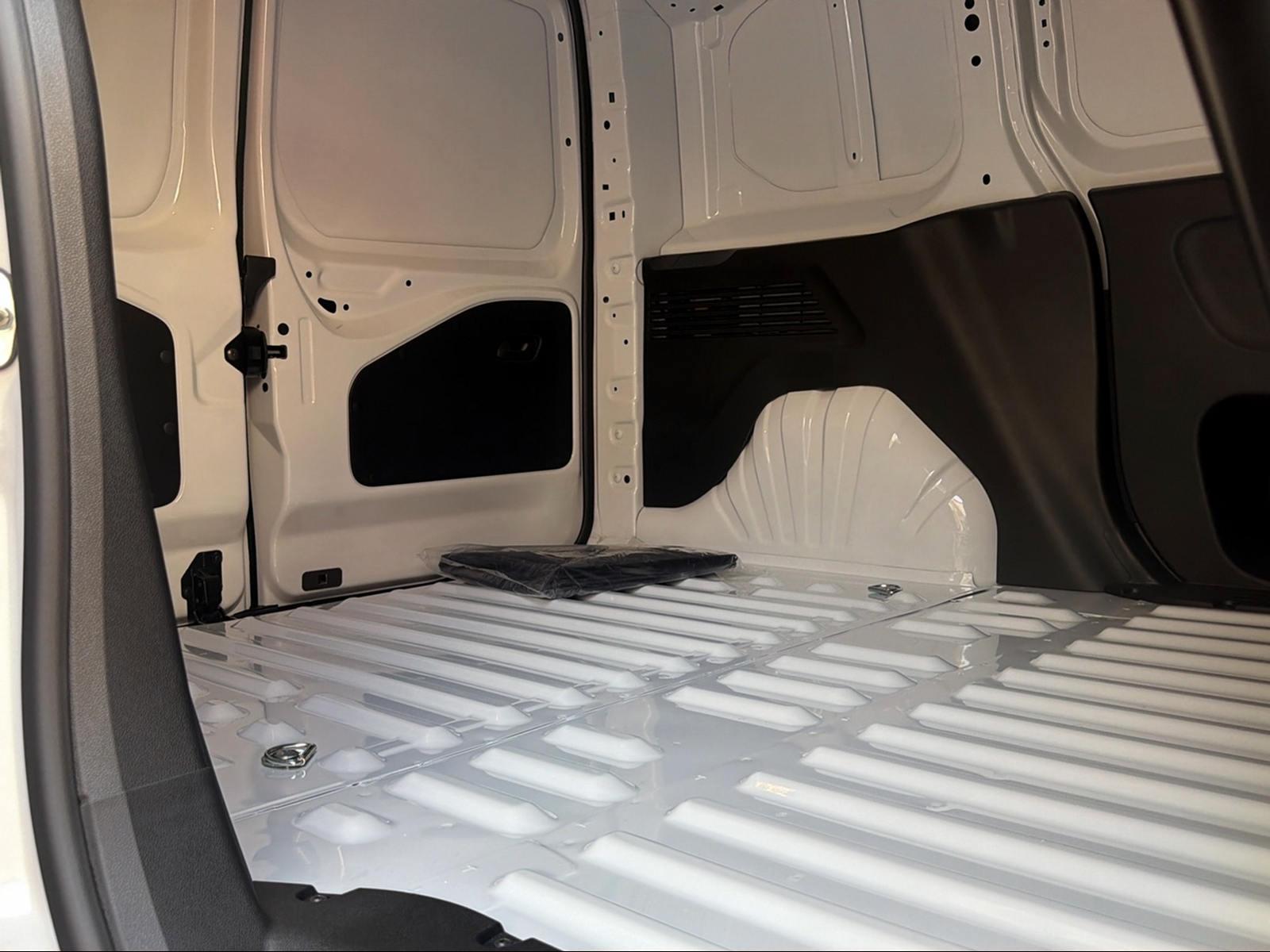 TOYOTA PROACE CITY Van L1 1.5 D Active-image-15