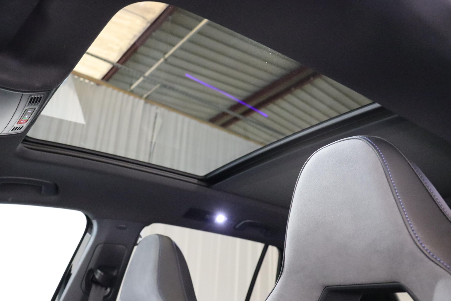 VW Tiguan 2.0 TSI R DSG-image-20
