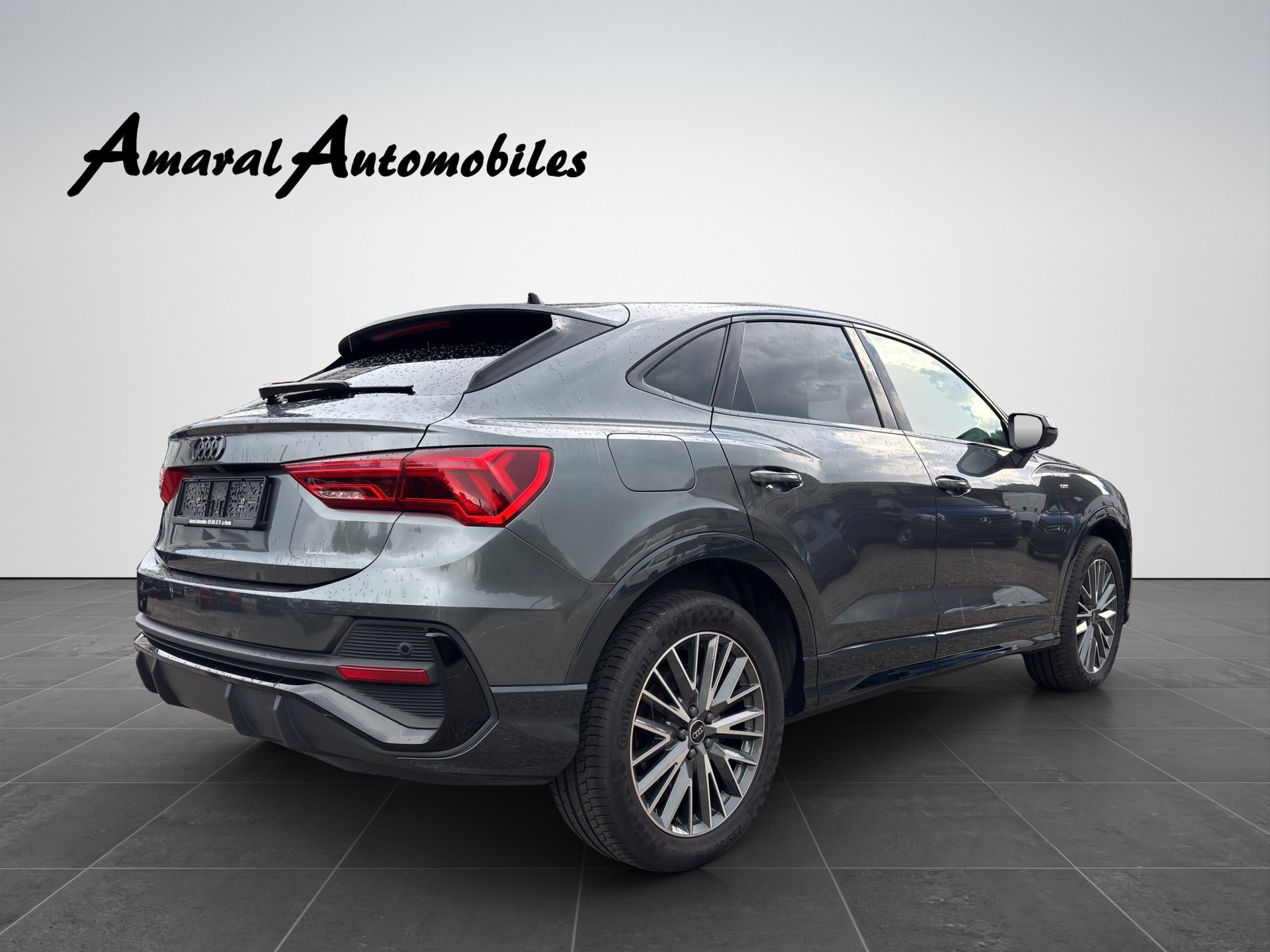 AUDI Q3 Sportback 45 TFSI e S line S-tronic-image-3