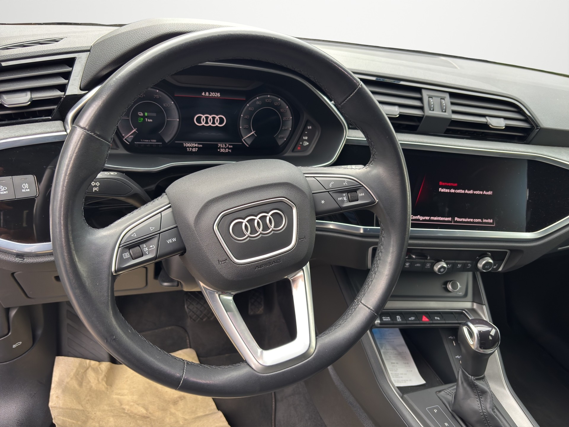 AUDI Q3 Sportback 45 TFSI e S line S-tronic-image-11
