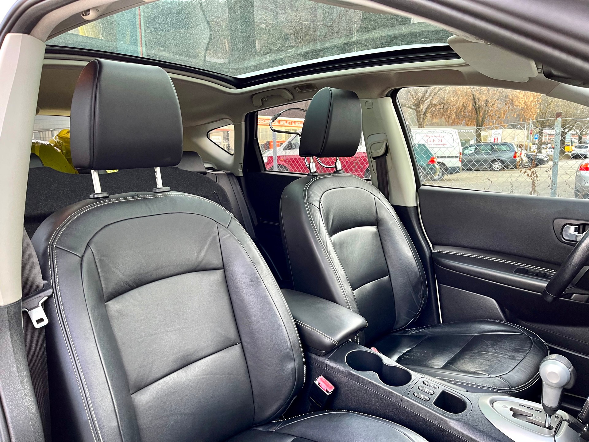 NISSAN Qashqai 2.0 acenta XTronic CVT-image-22