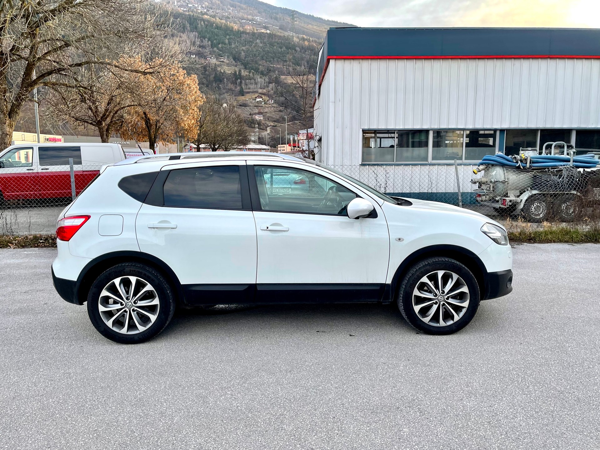 NISSAN Qashqai 2.0 acenta XTronic CVT-image-19