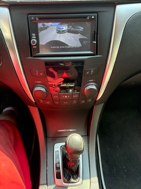 SUZUKI Kizashi 2.4 Sergio Cellano 4WD CVT-image-14