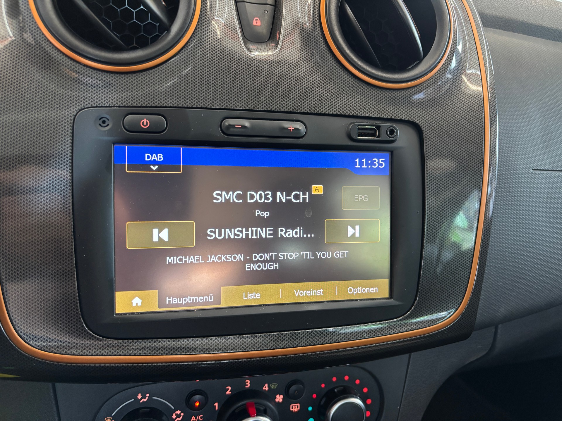 DACIA Logan MCV 0.9 Stepway Unlimited-image-12
