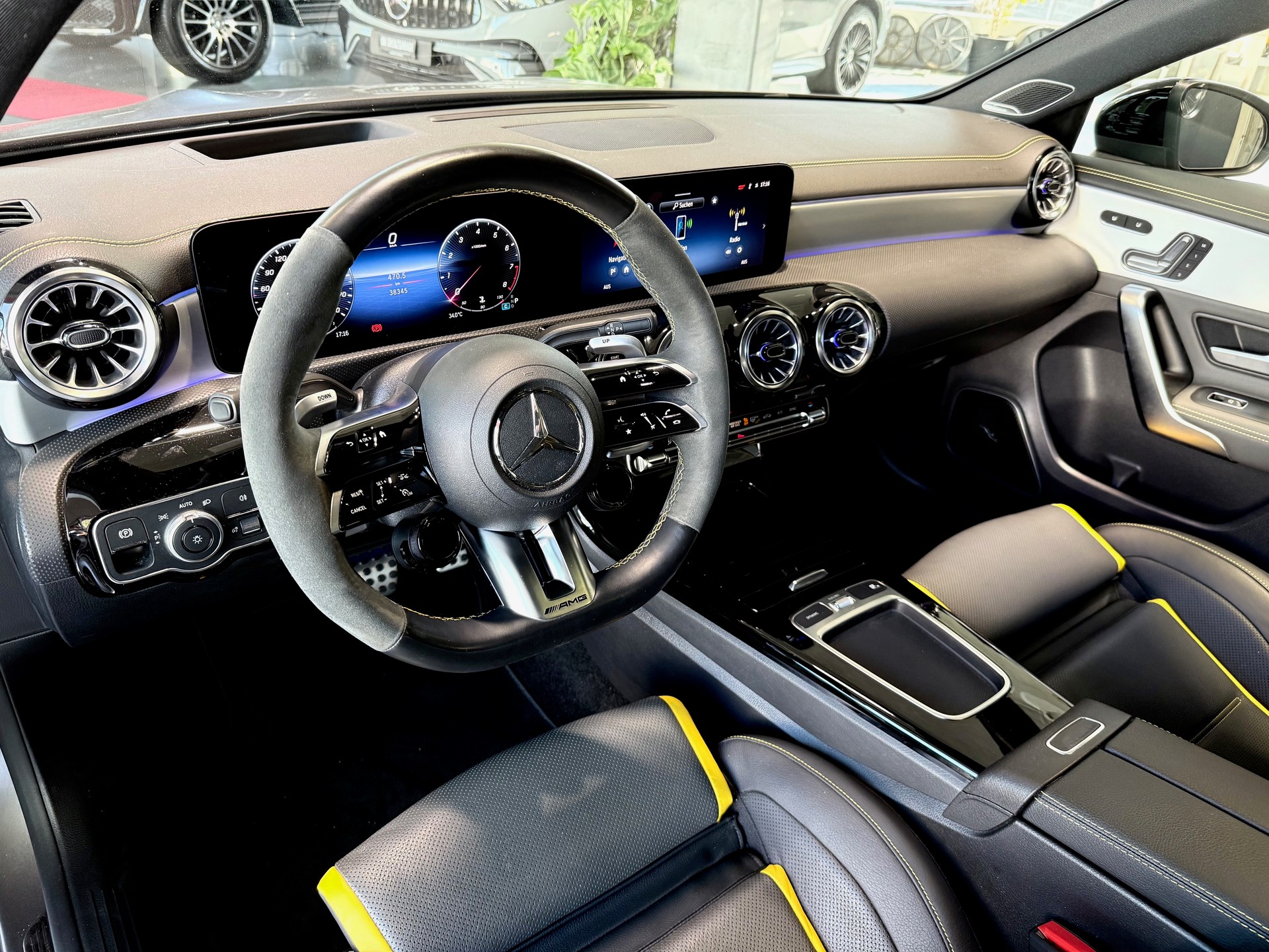MERCEDES-BENZ A AMG 45 S 4Matic+ 8G-DCT-image-12