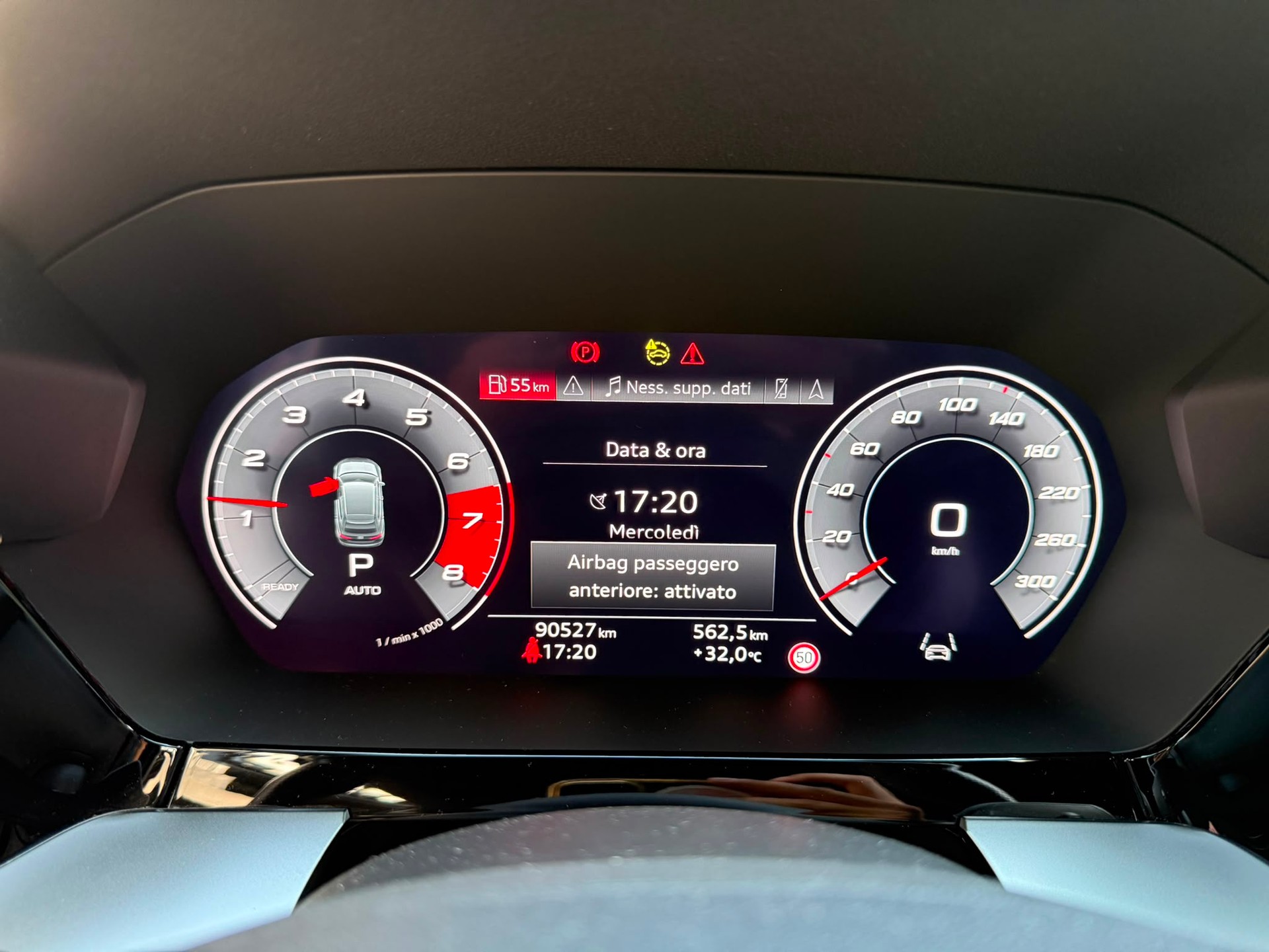 AUDI S3 Sportback 2.0 TFSI quattro S-tronic-image-12