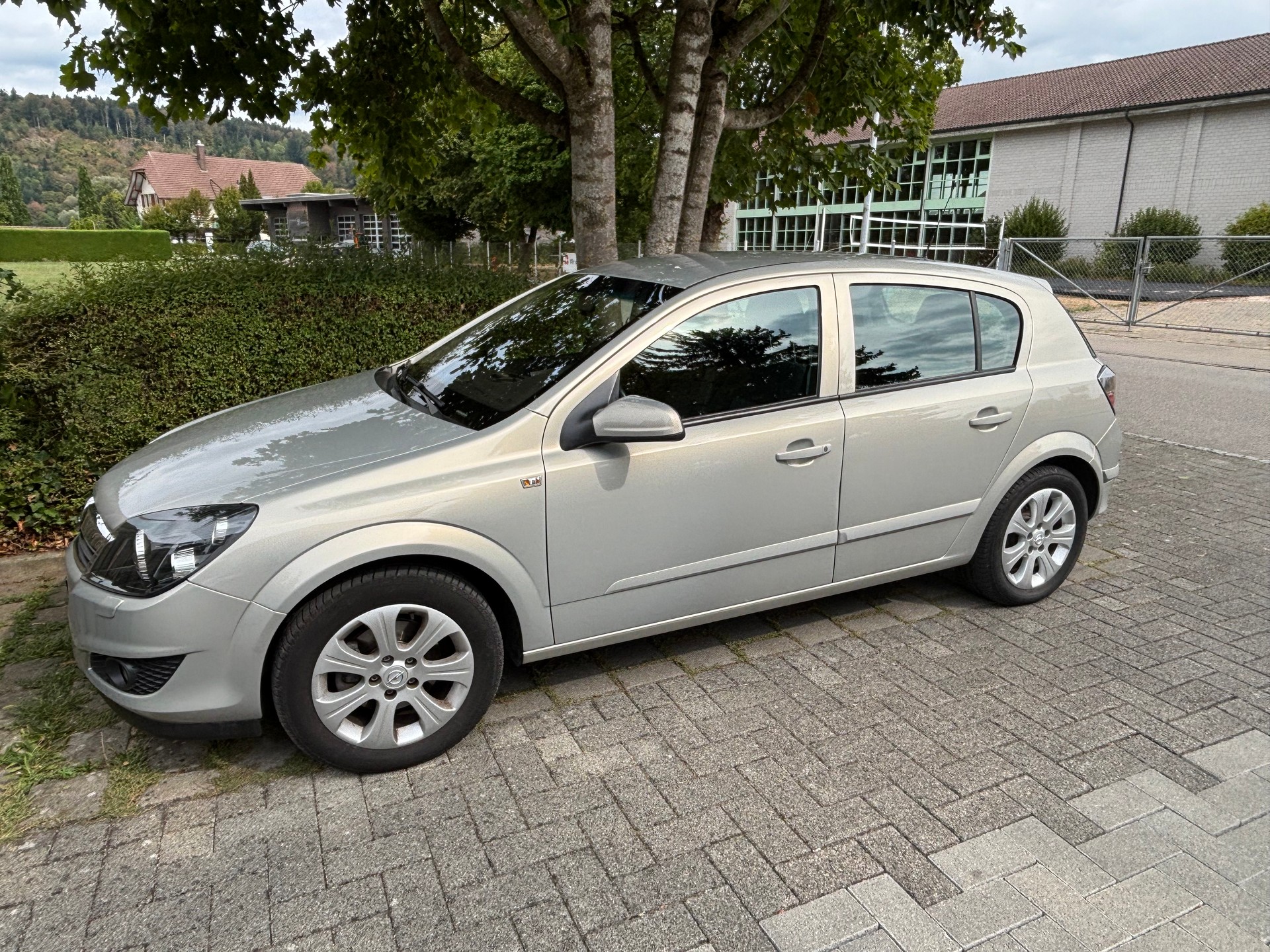 OPEL 1.8i 16V 140 Diamond-image-0