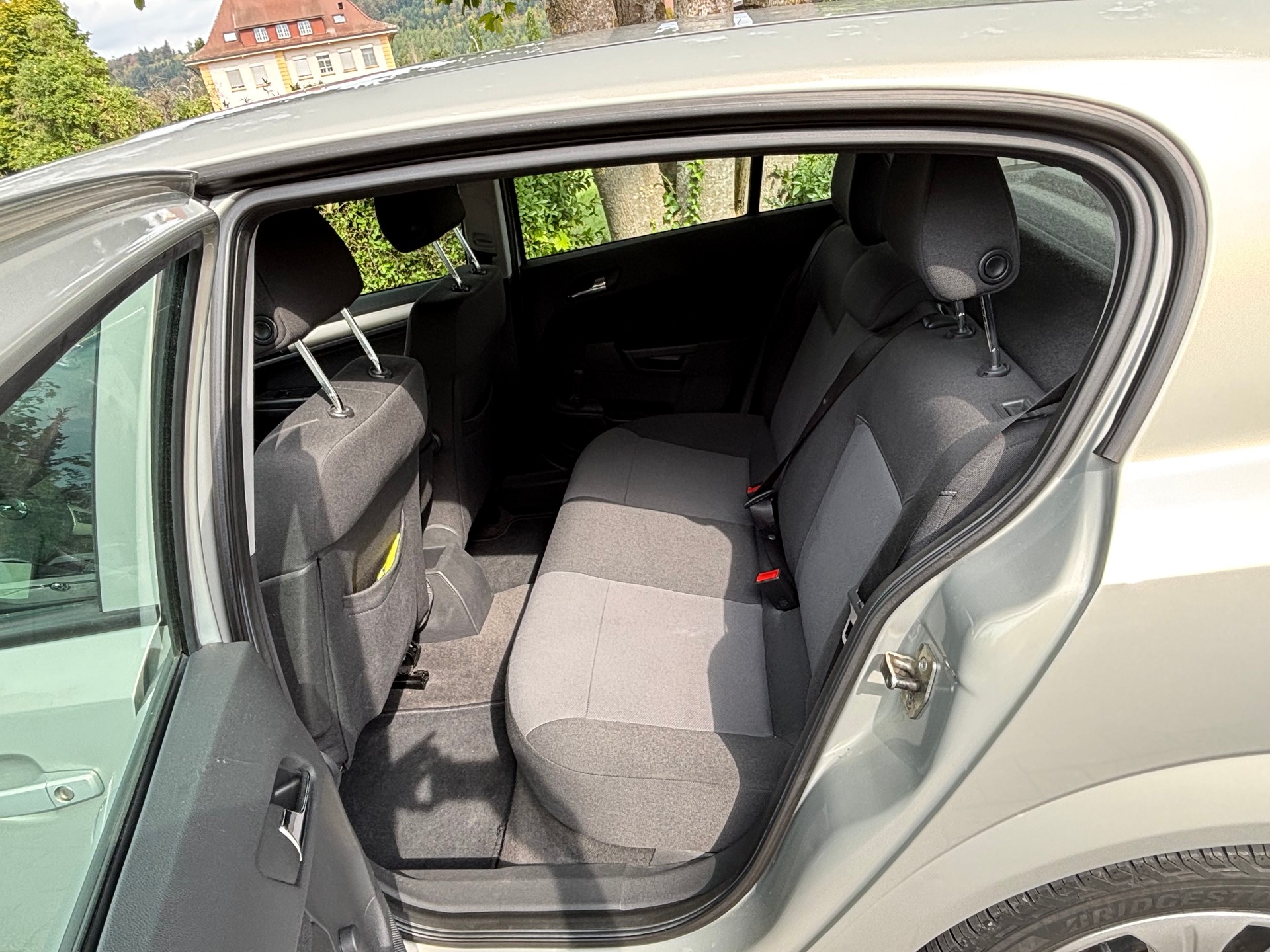OPEL 1.8i 16V 140 Diamond-image-3