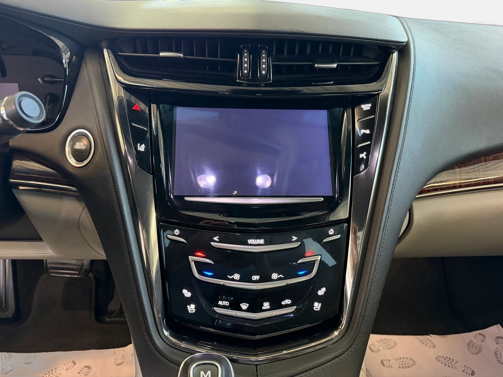 CADILLAC CTS Sedan 2.0 Turbo AWD Premium Automatic | CH-Auto | MFK 02.2025 | Ab Service |-image-21