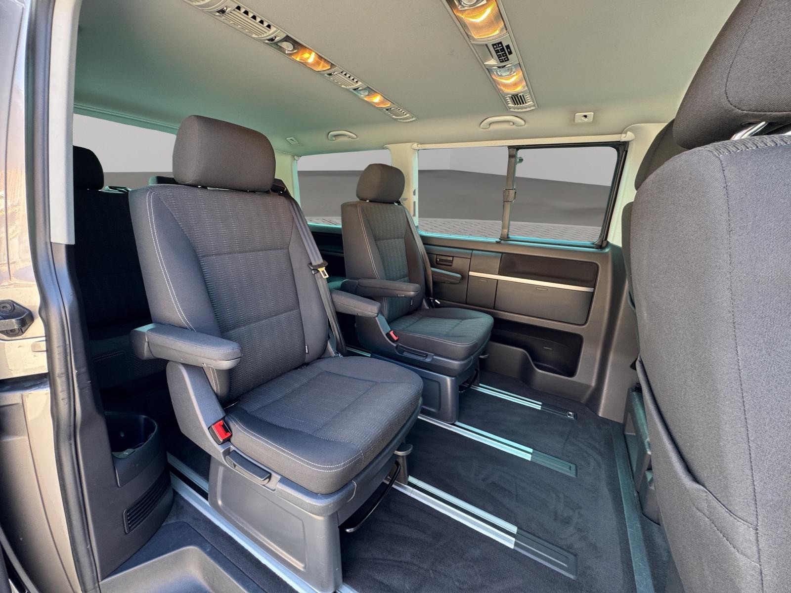 VW T6 Multivan 2.0 Bi-TDI Family Gen. Six 4Motion DSG-image-11