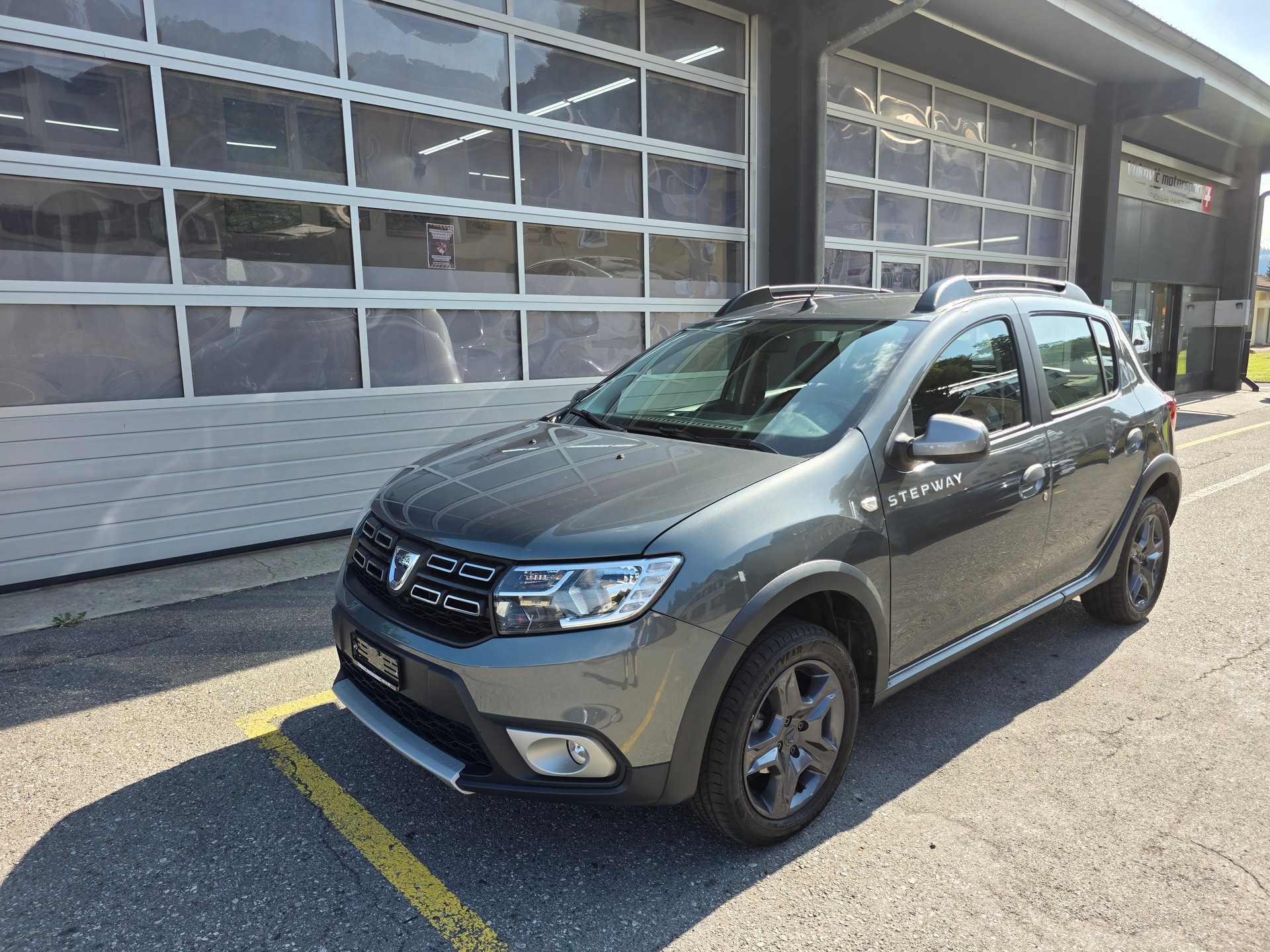 DACIA Sandero Tce 90 Stepway-image-0