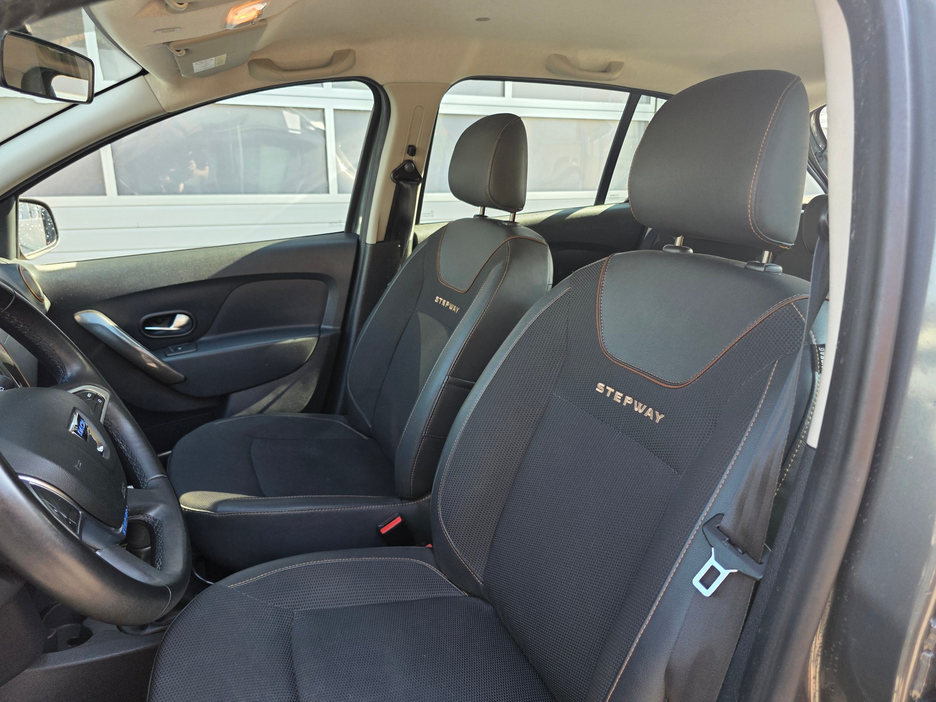 DACIA Sandero Tce 90 Stepway-image-5