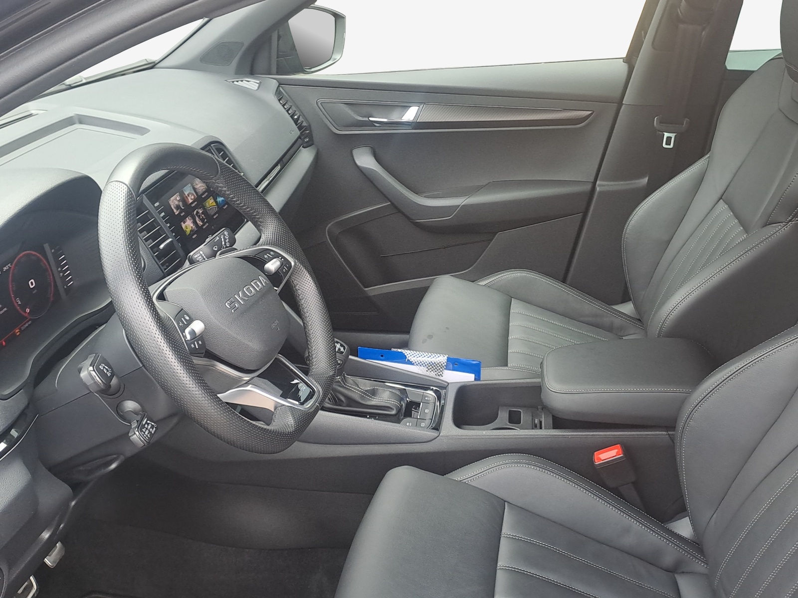 SKODA Karoq 2.0 TSI SportLine 4x4 DSG-image-7