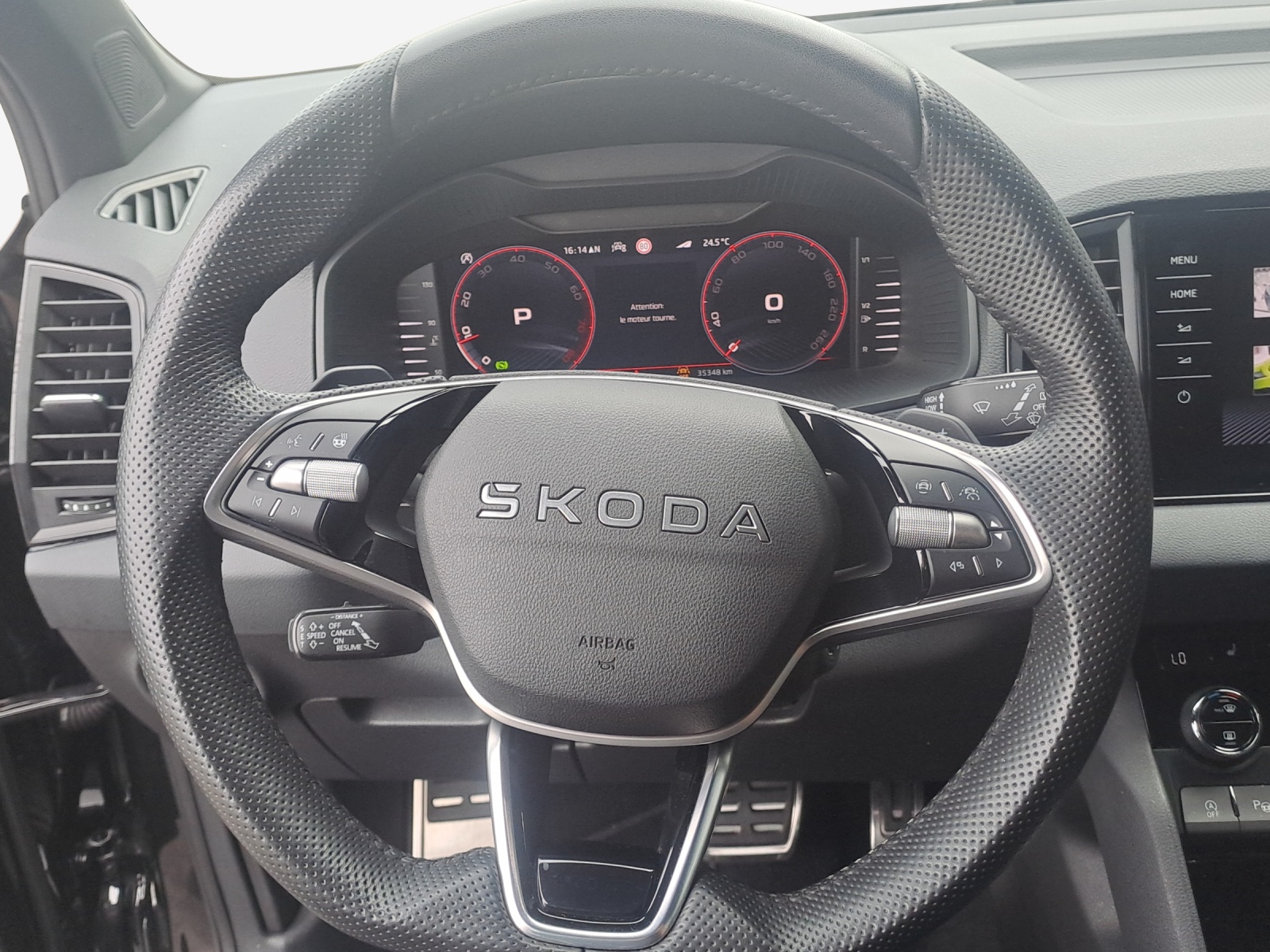 SKODA Karoq 2.0 TSI SportLine 4x4 DSG-image-9
