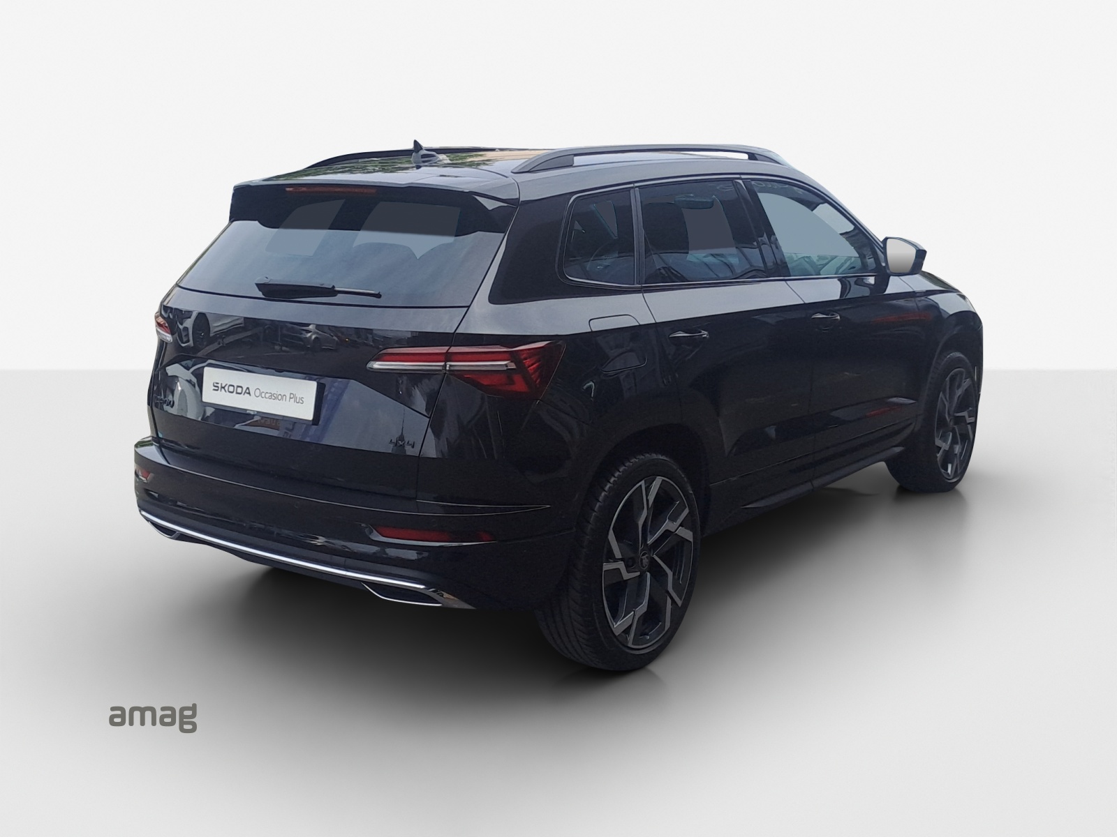 SKODA Karoq 2.0 TSI SportLine 4x4 DSG-image-4