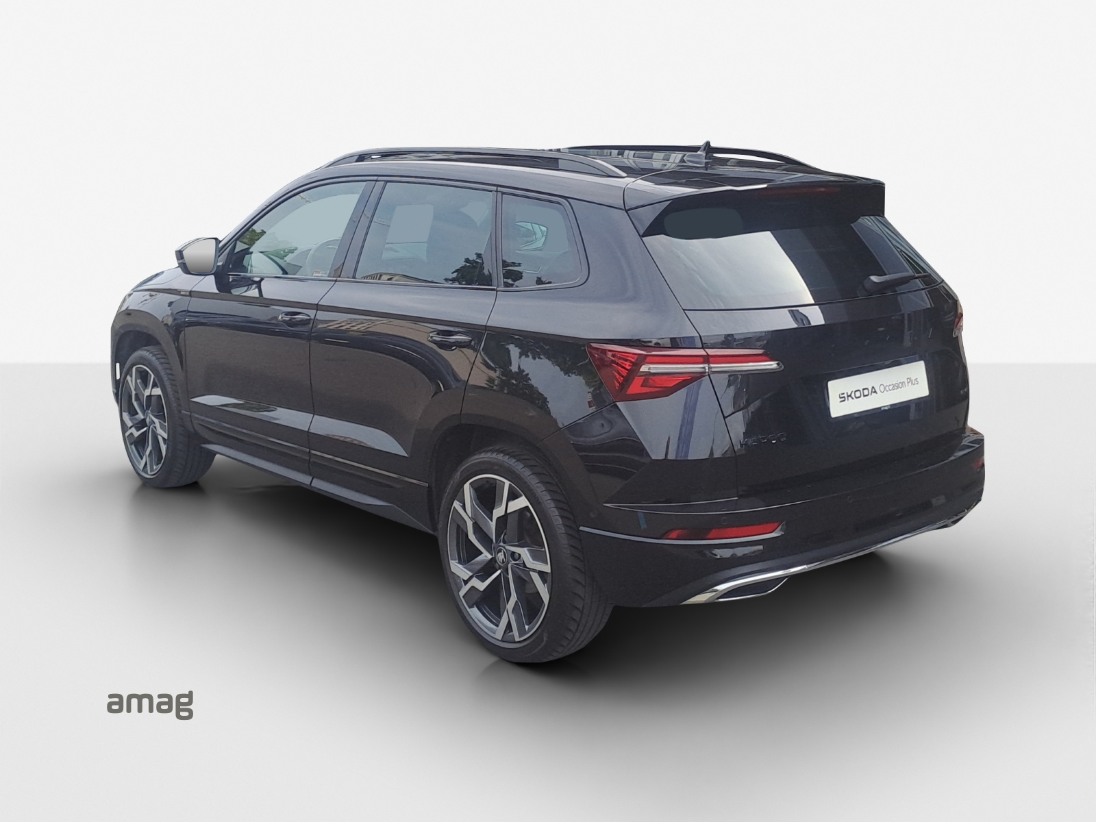 SKODA Karoq 2.0 TSI SportLine 4x4 DSG-image-2