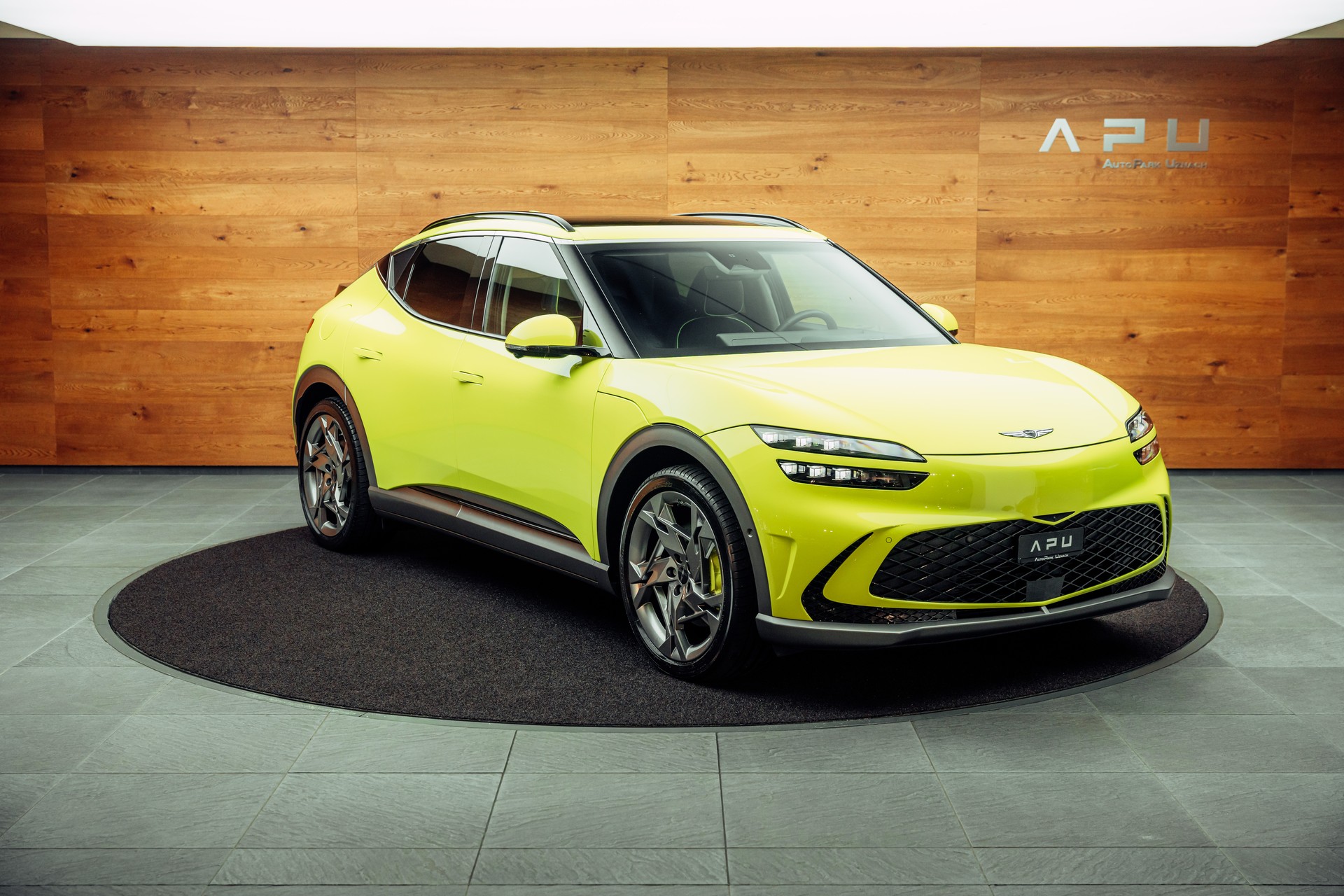 GENESIS GV60 77.4 kWh Sport Plus AWD Sao Paulo Lime-image-0