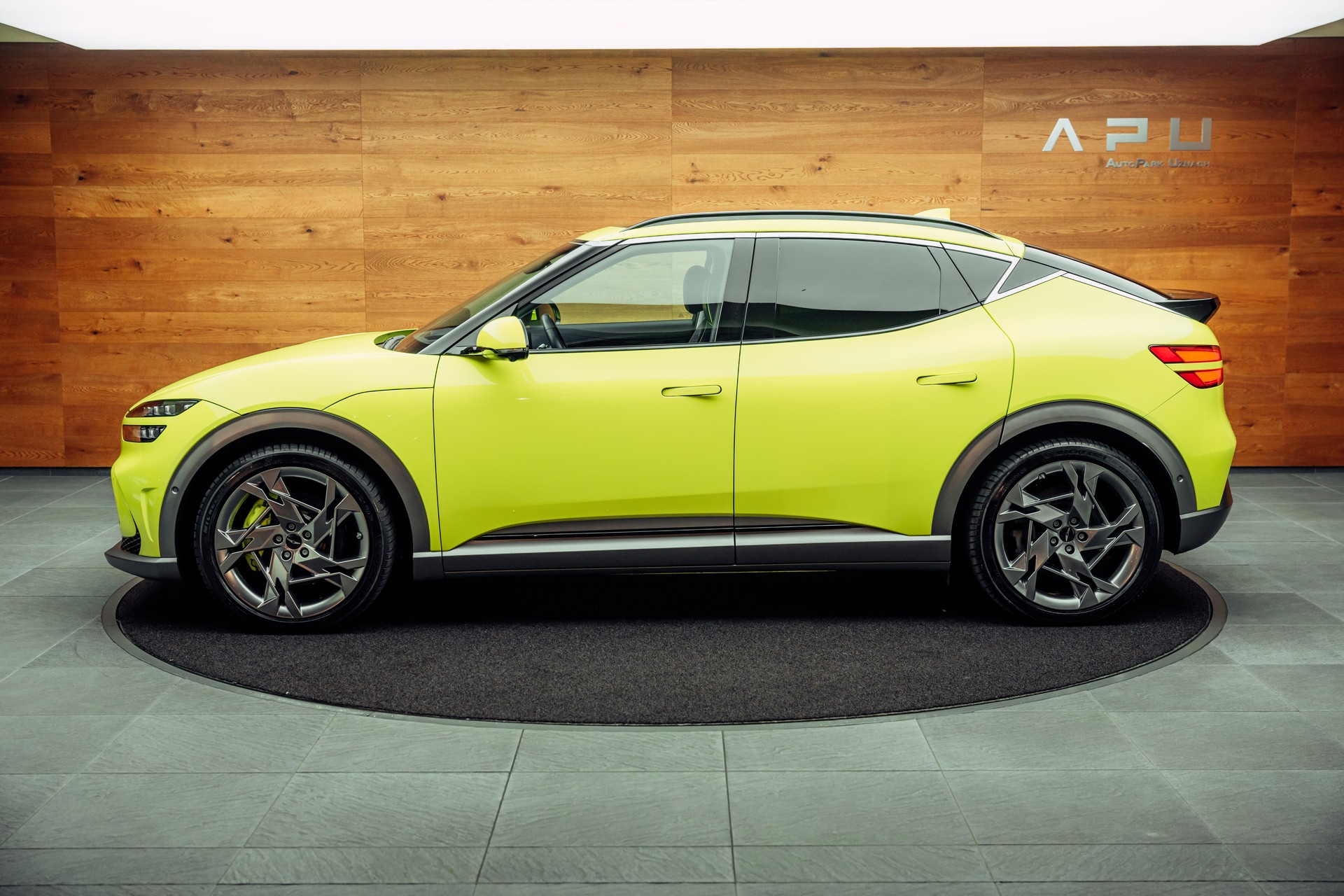GENESIS GV60 77.4 kWh Sport Plus AWD Sao Paulo Lime-image-8