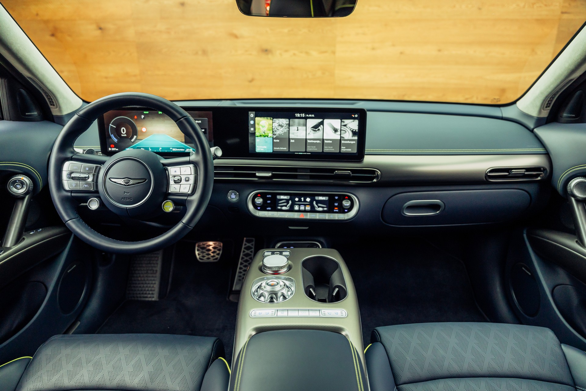 GENESIS GV60 77.4 kWh Sport Plus AWD Sao Paulo Lime-image-4