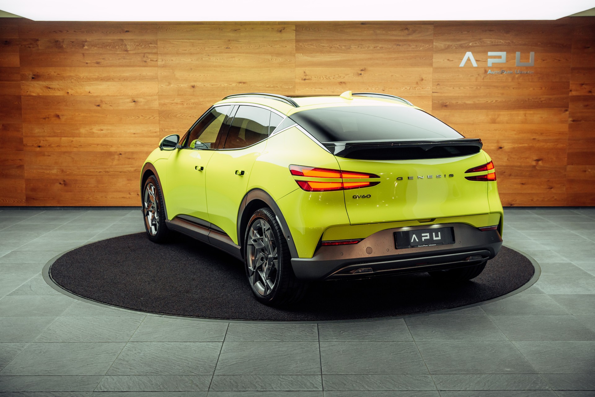 GENESIS GV60 77.4 kWh Sport Plus AWD Sao Paulo Lime-image-2