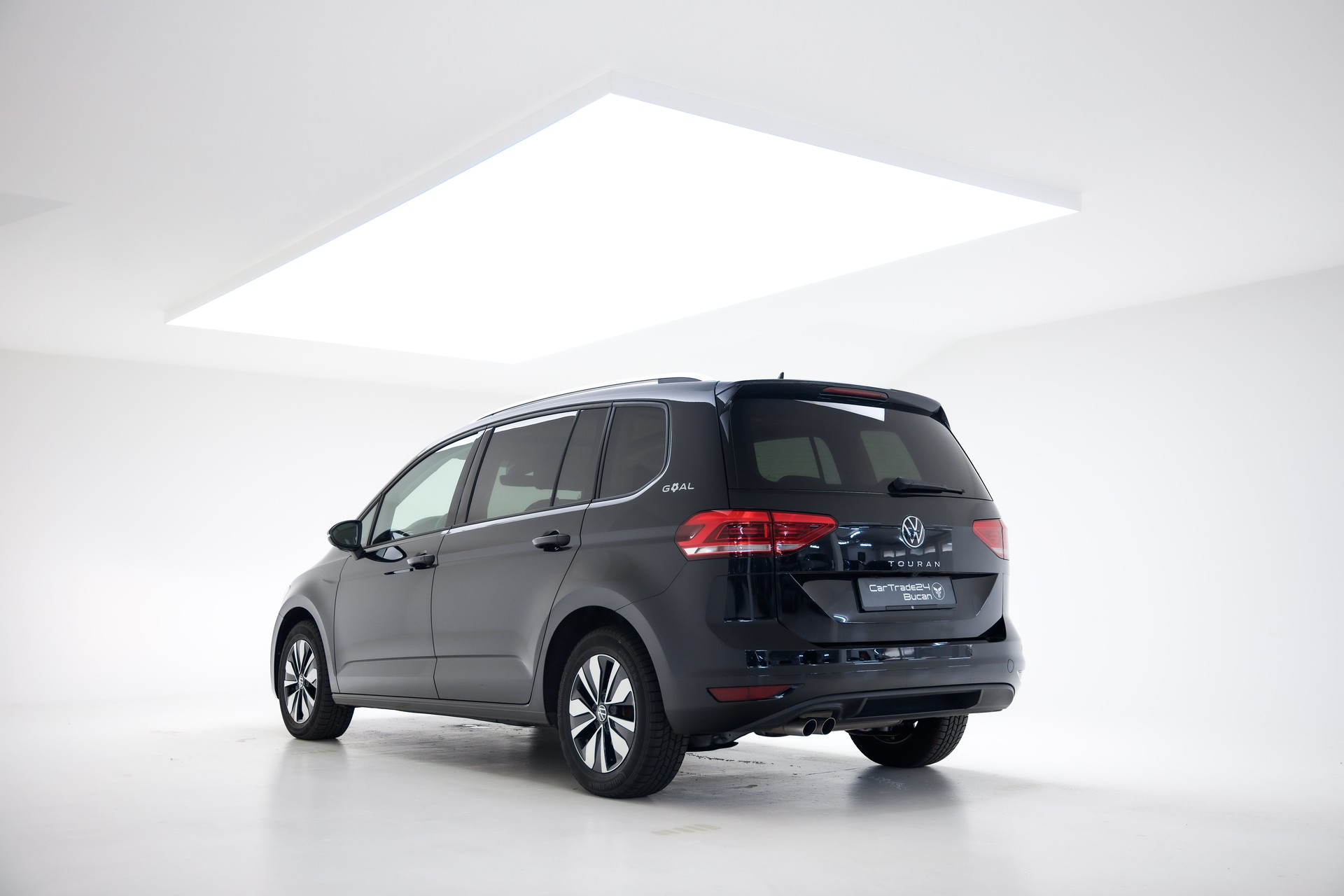 VW Touran 2.0 TDI BlueMotion Technology Comfortline DSG-image-10