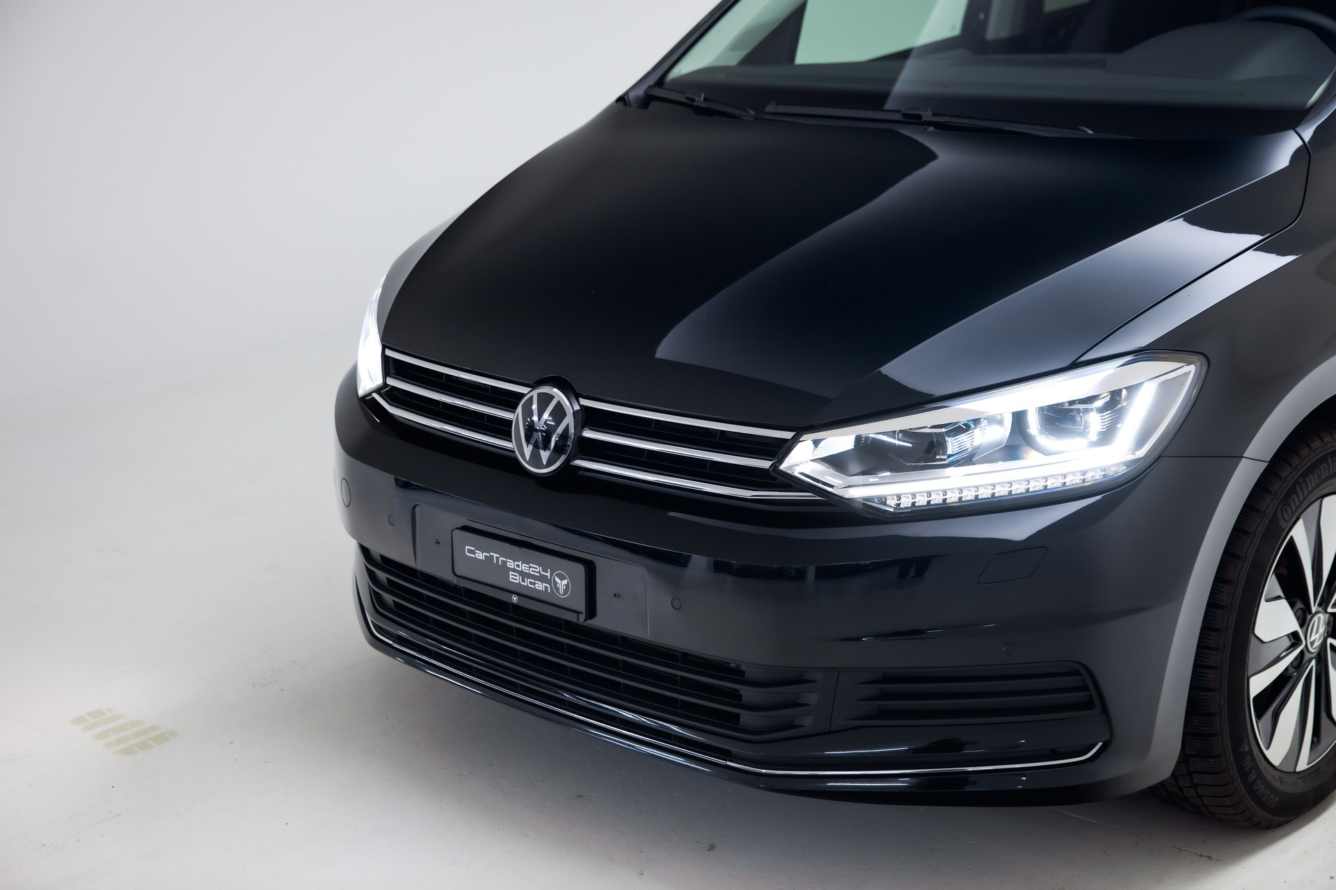 VW Touran 2.0 TDI BlueMotion Technology Comfortline DSG-image-12