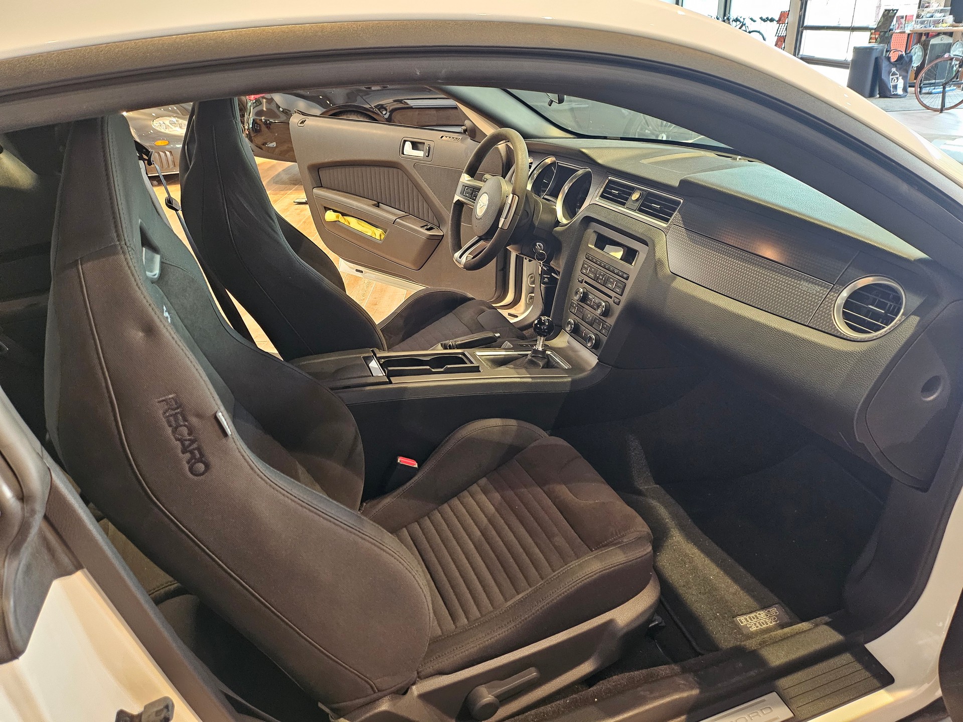FORD 🔥Boss 302🔥 Recaro🔥Seitenauspuff🔥-image-20