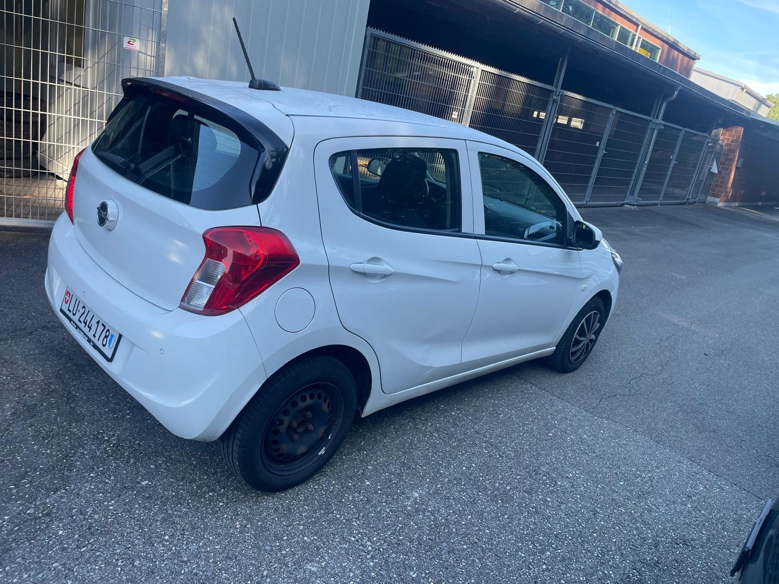 OPEL Karl 1.0 EcoFLEX Active Easytronic-image-4