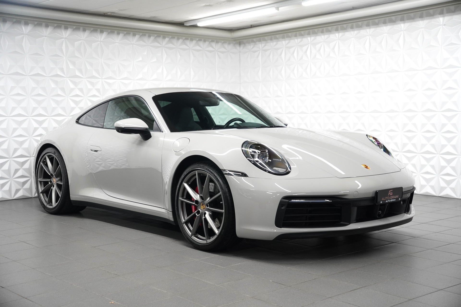 PORSCHE 911 Carrera 4S PDK-image-6