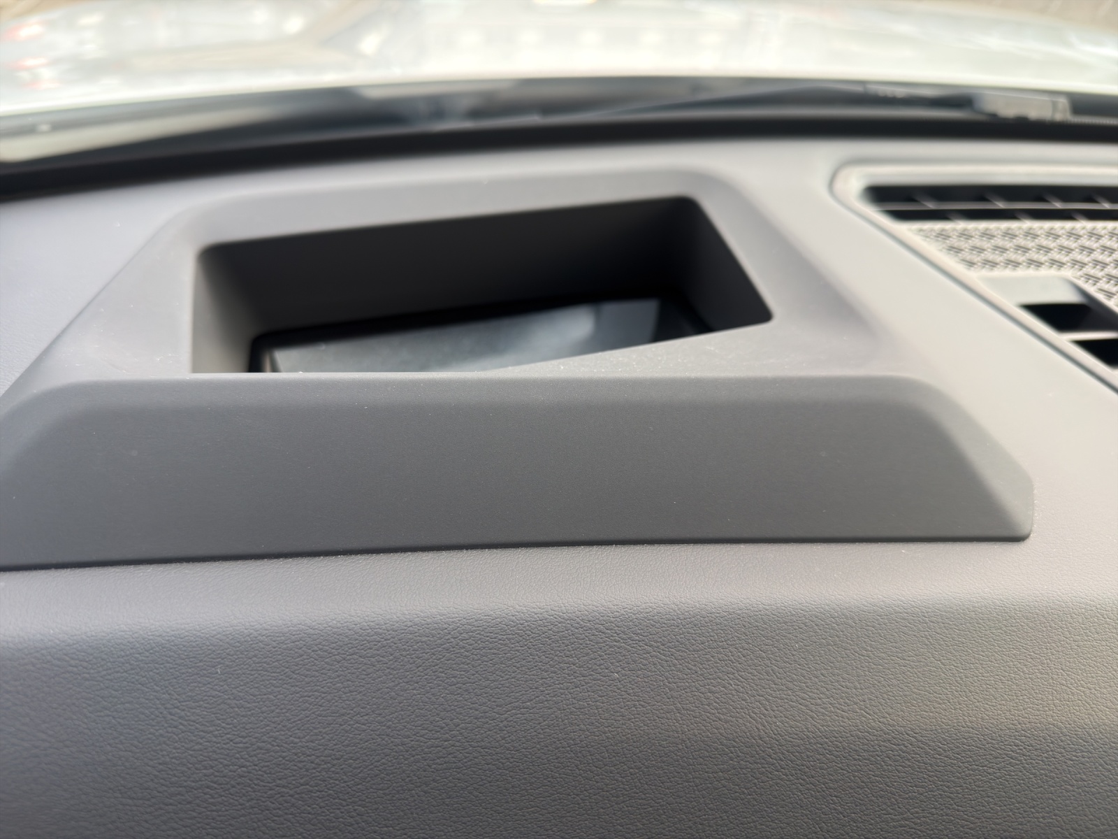 BMW X1 xDrive 23i M Sport 48V-image-17