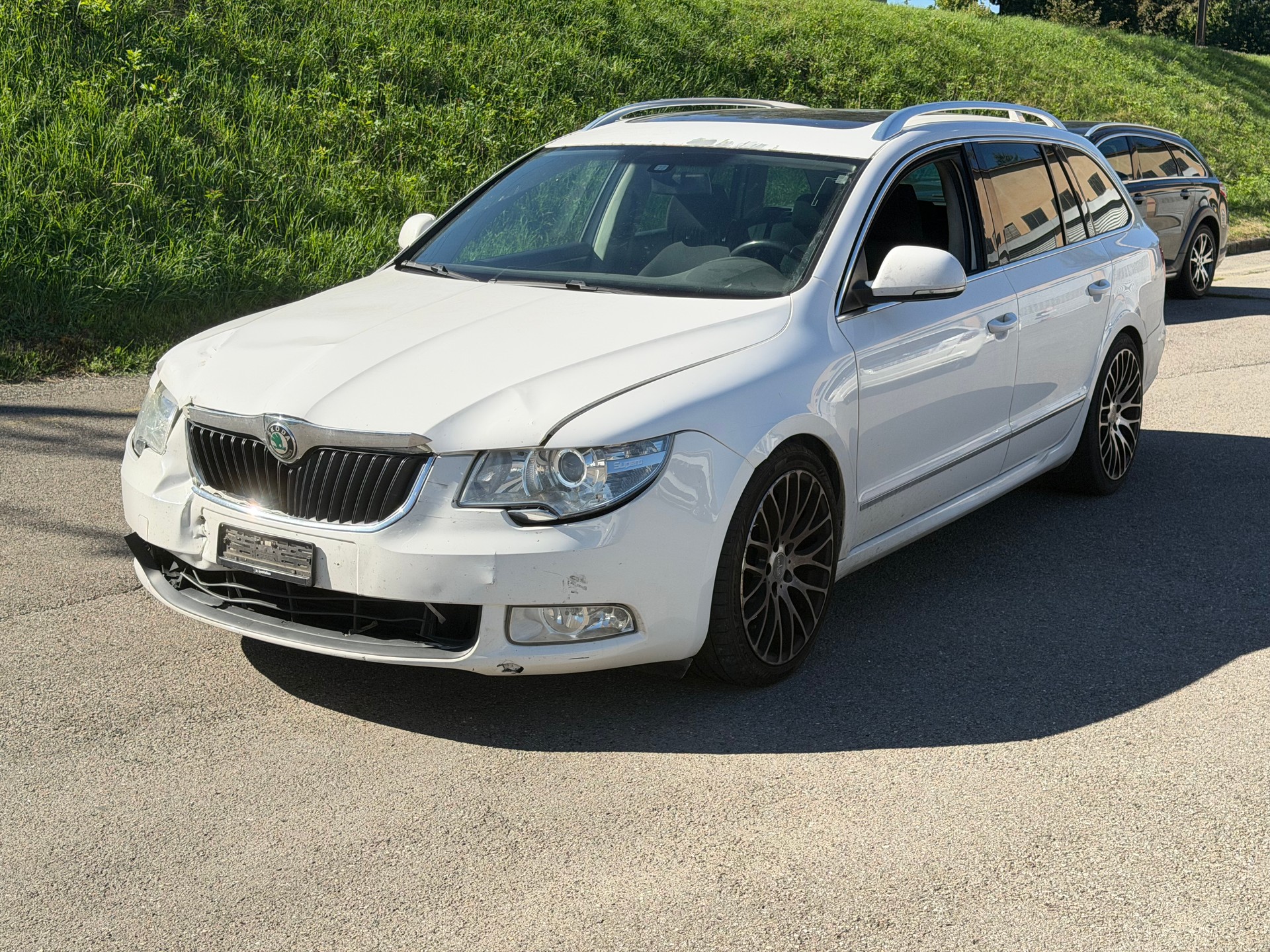 SKODA Superb Combi 1.8 TSI Comfort-image-6