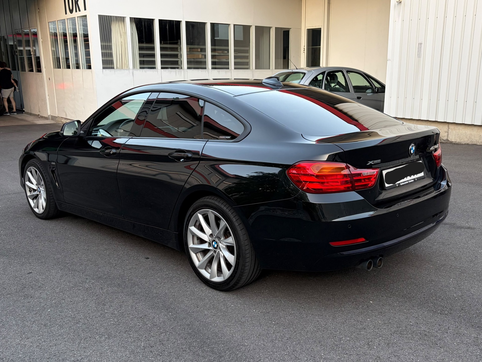 BMW 420d xDrive-image-2