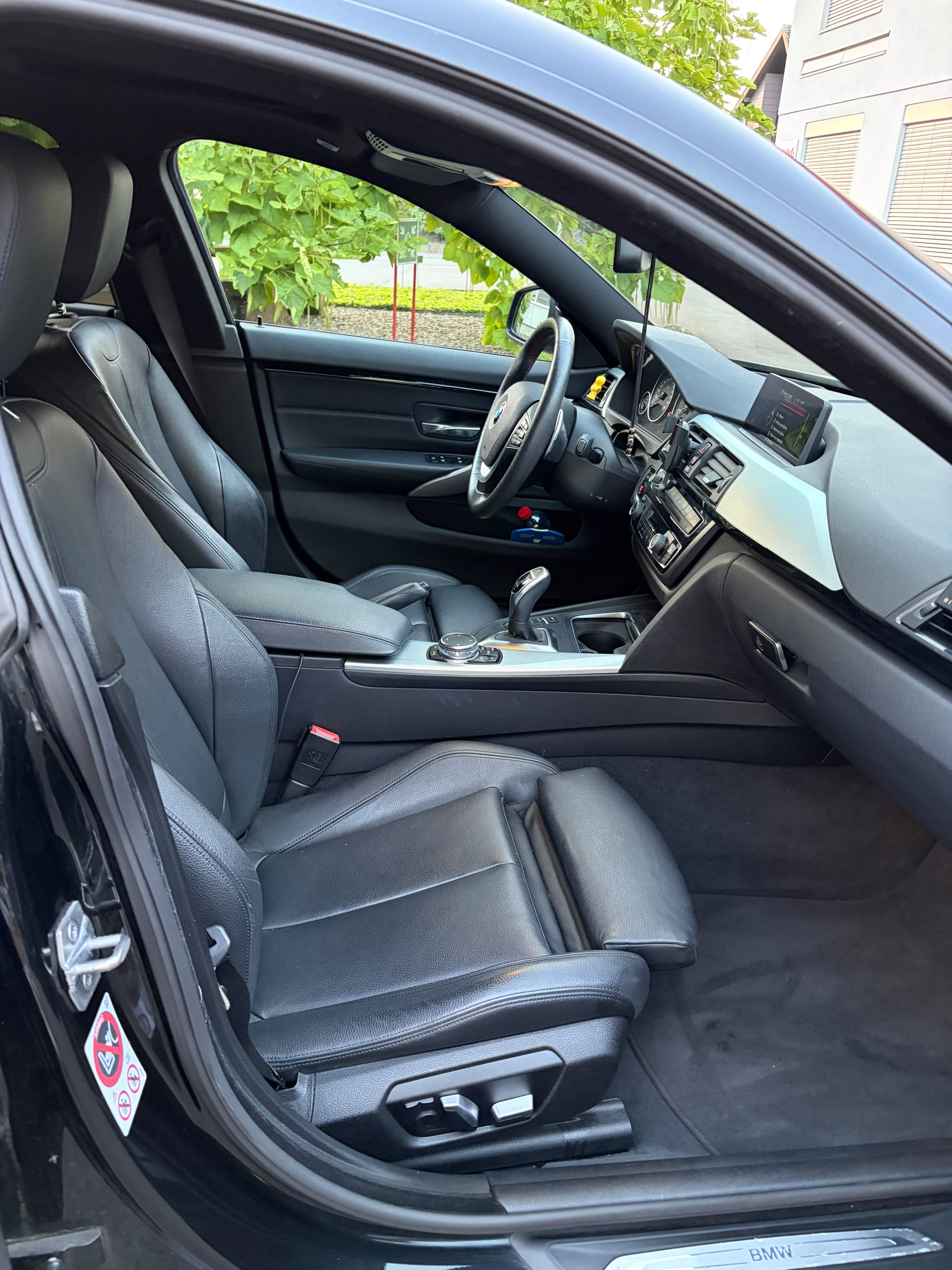 BMW 420d xDrive-image-4