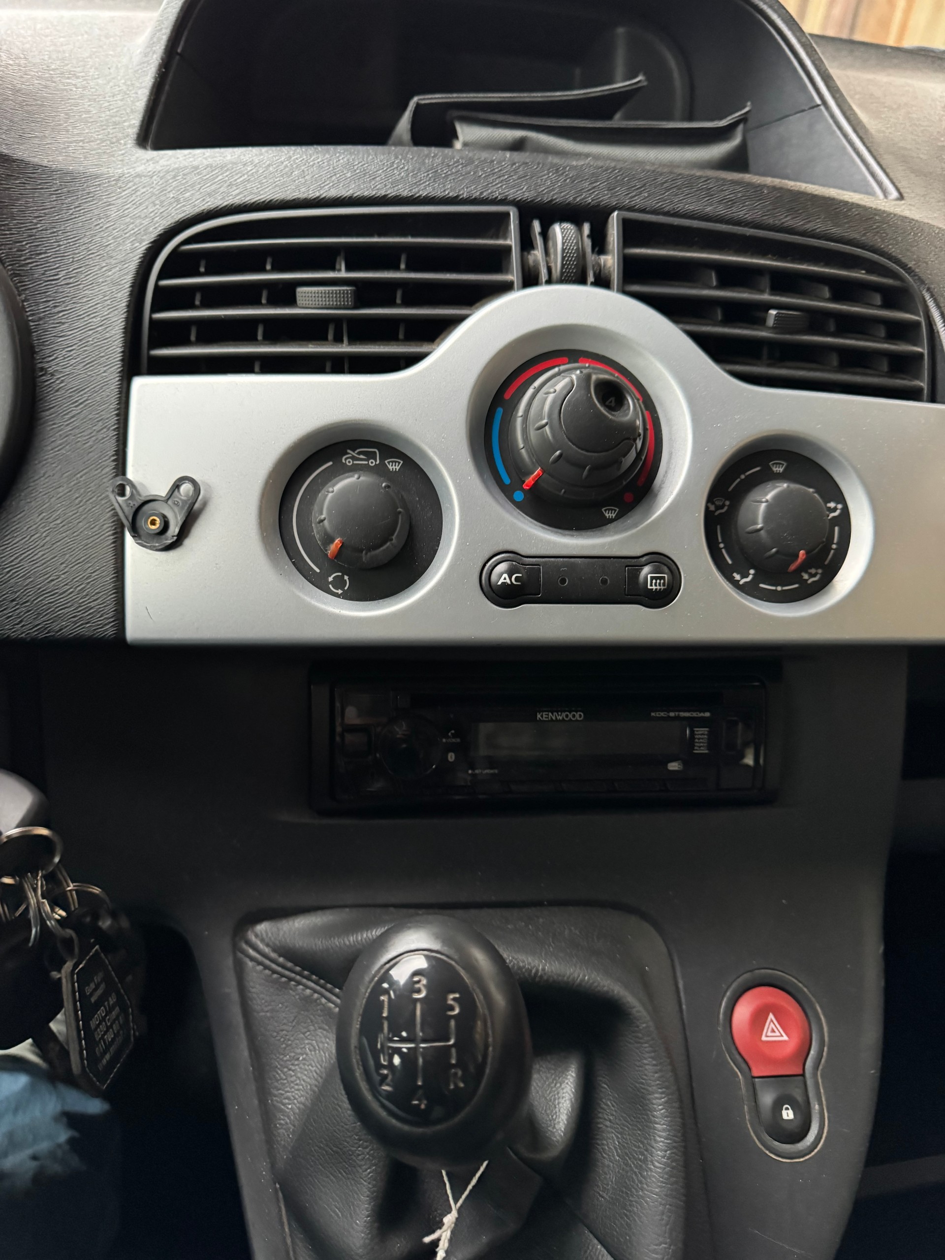 RENAULT Kangoo Maxi dCi 90 Business 2 Plätze / 2 places-image-12