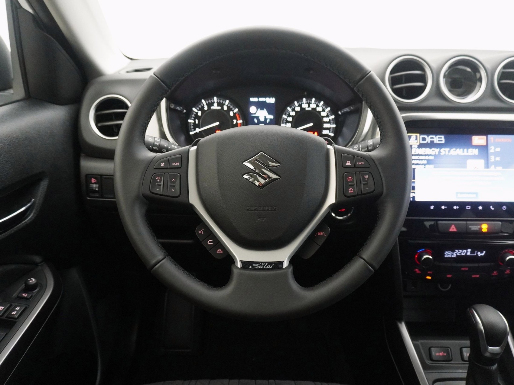 SUZUKI Vitara 1.5 Piz Sulai Top Hybrid 4x4-image-9