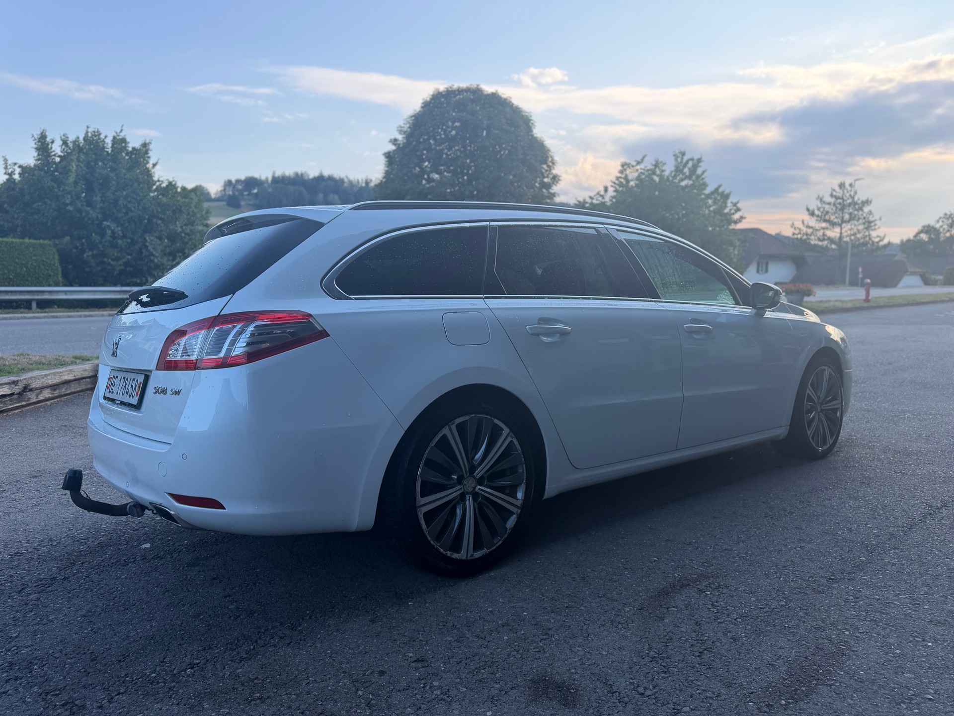 PEUGEOT 508 SW 2.2 HDI GT Automatic-image-2