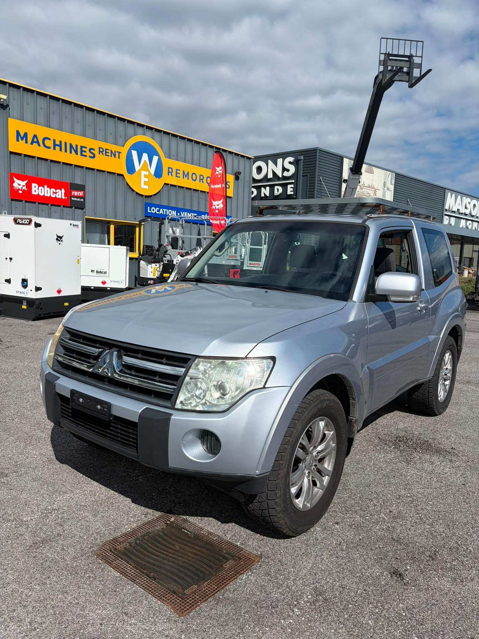 MITSUBISHI Pajero 3.2 DI-D Invite-image-0