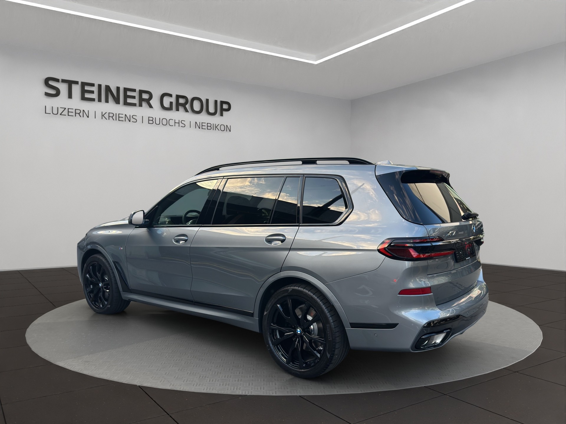 BMW X7 xDrive 48V 40d M Sport Pro Steptronic-image-6