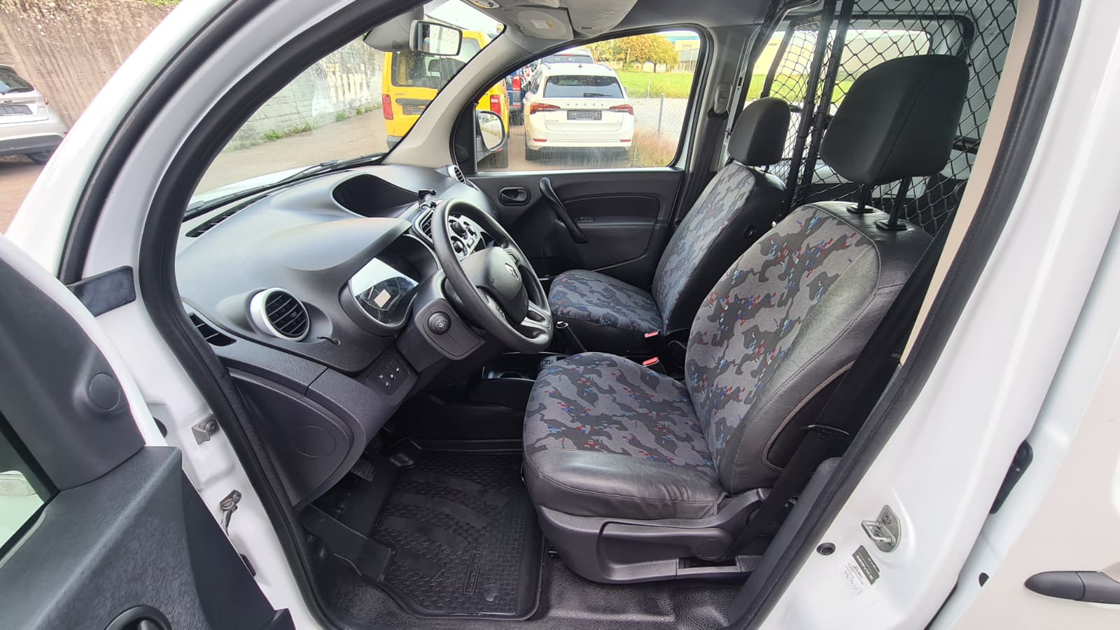 RENAULT Kangoo Medium dCi 95 ENERGY Access ** 2-Plätzer ** Klimaanlage ** Tempomat ** Anh-Kupplung ** Frisch Ab MFK & Service **-image-13