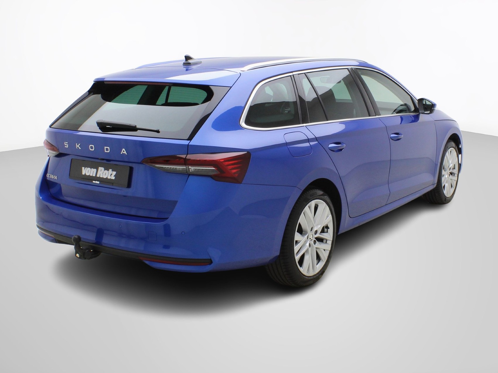 SKODA Octavia 1.5 TSI DSG mHEV Selection Lodge-image-4