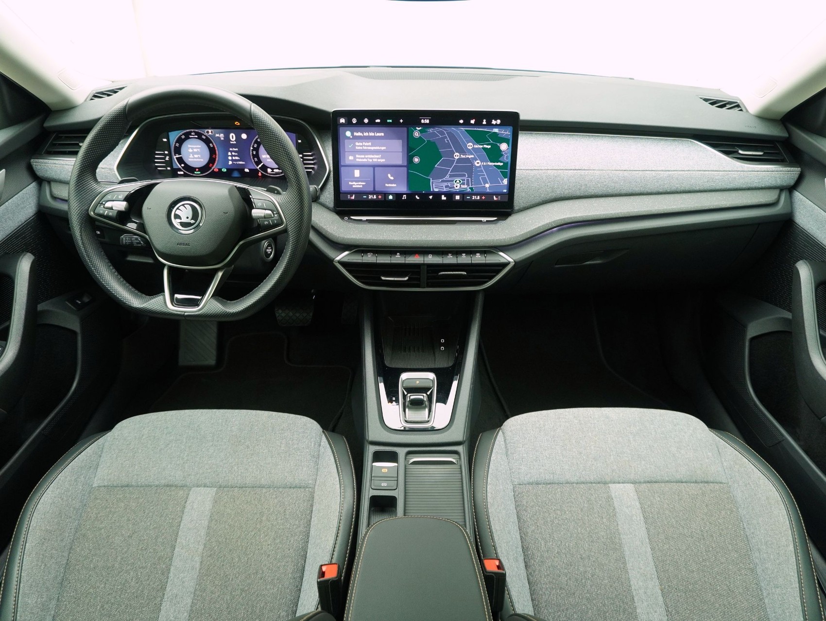 SKODA Octavia 1.5 TSI DSG mHEV Selection Lodge-image-13