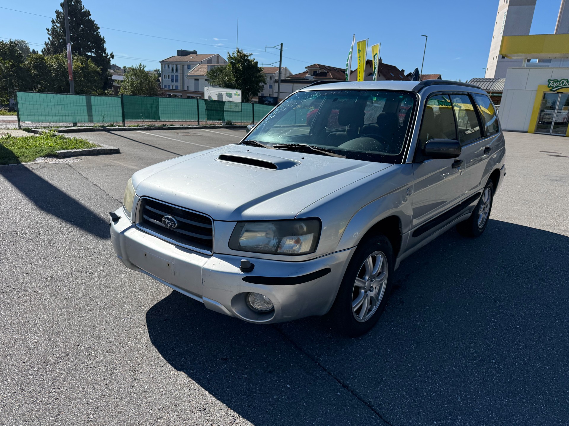 SUBARU Forester 2.0XT Automatic-image-0
