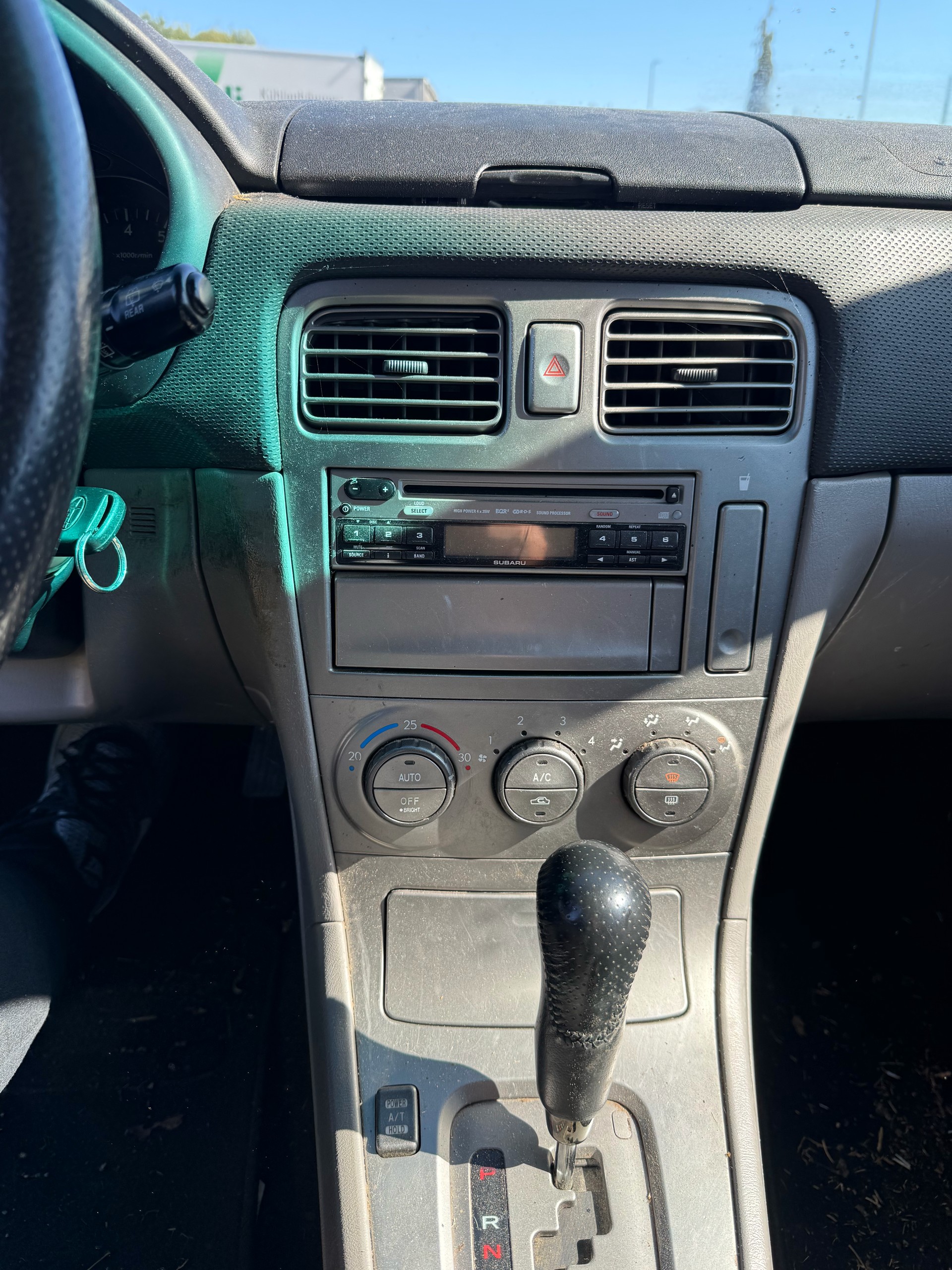 SUBARU Forester 2.0XT Automatic-image-5