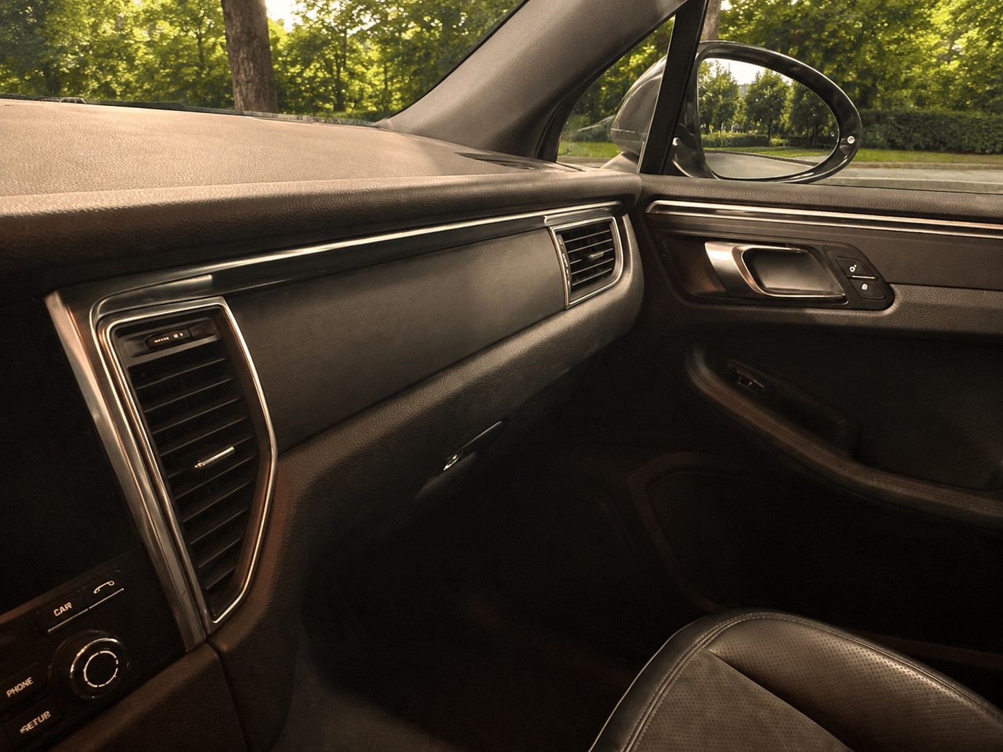 PORSCHE 2.0-image-8