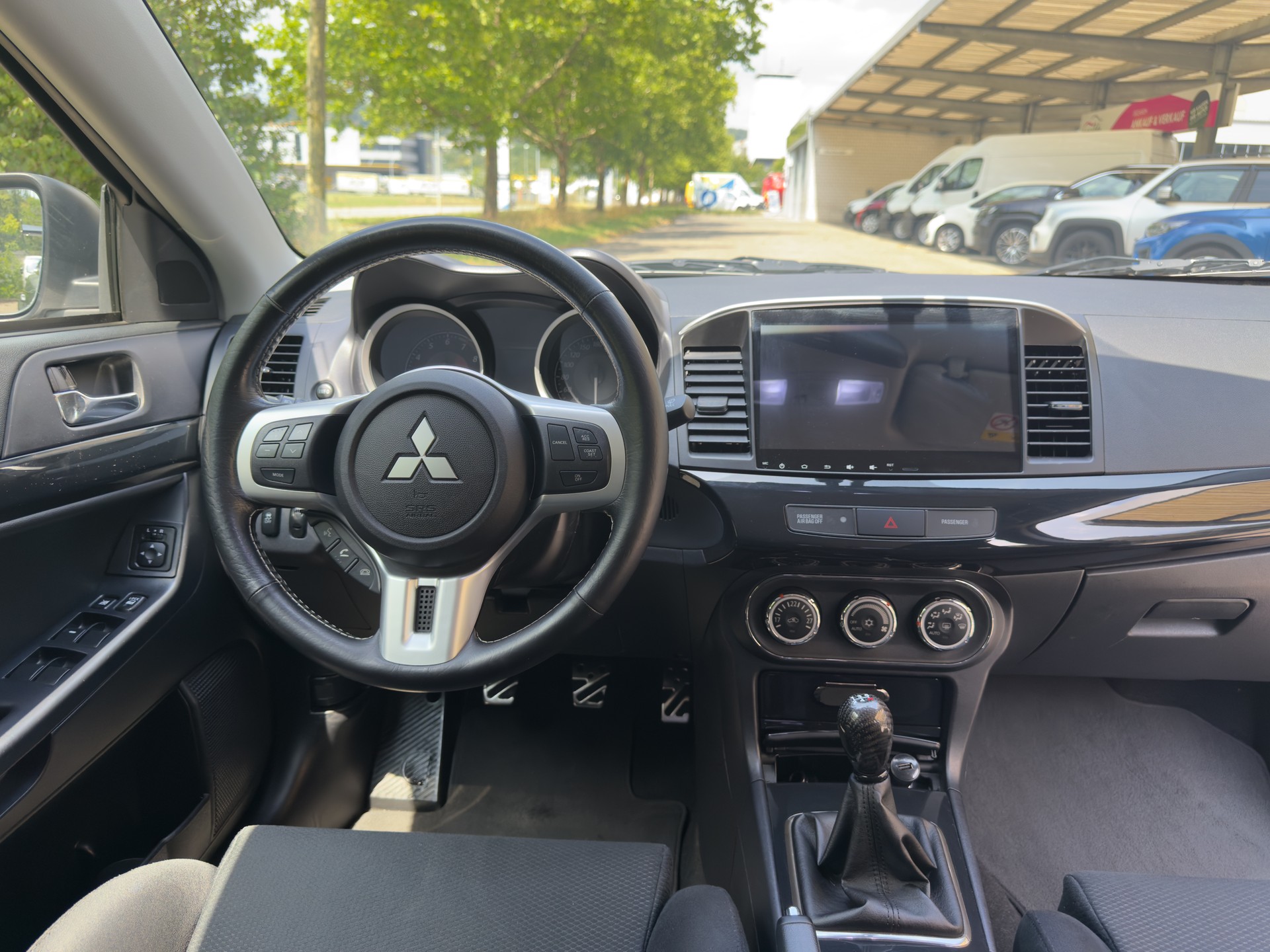 MITSUBISHI 2.0 T MIVEC EVO Final Edition-image-8