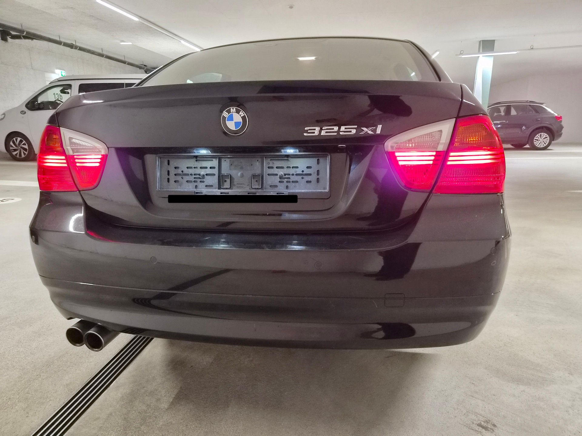 BMW 325xi !UNIKAT! NUR 35000KM 1.HAND Frisch ab MFK-image-3