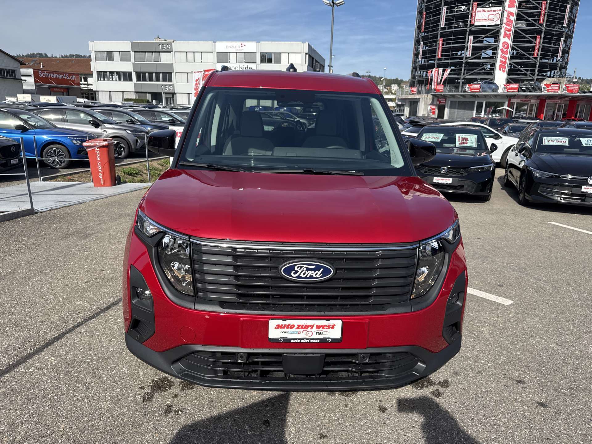 FORD Tourneo Courier 1.0 EcoBoost Titanium Automat-image-13