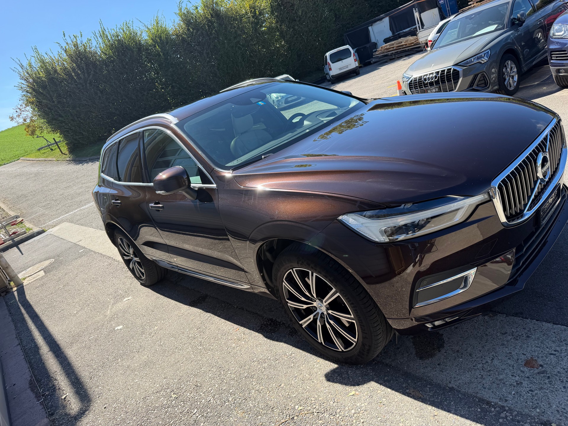 VOLVO XC60 D5 AWD Momentum Geartronic-image-10