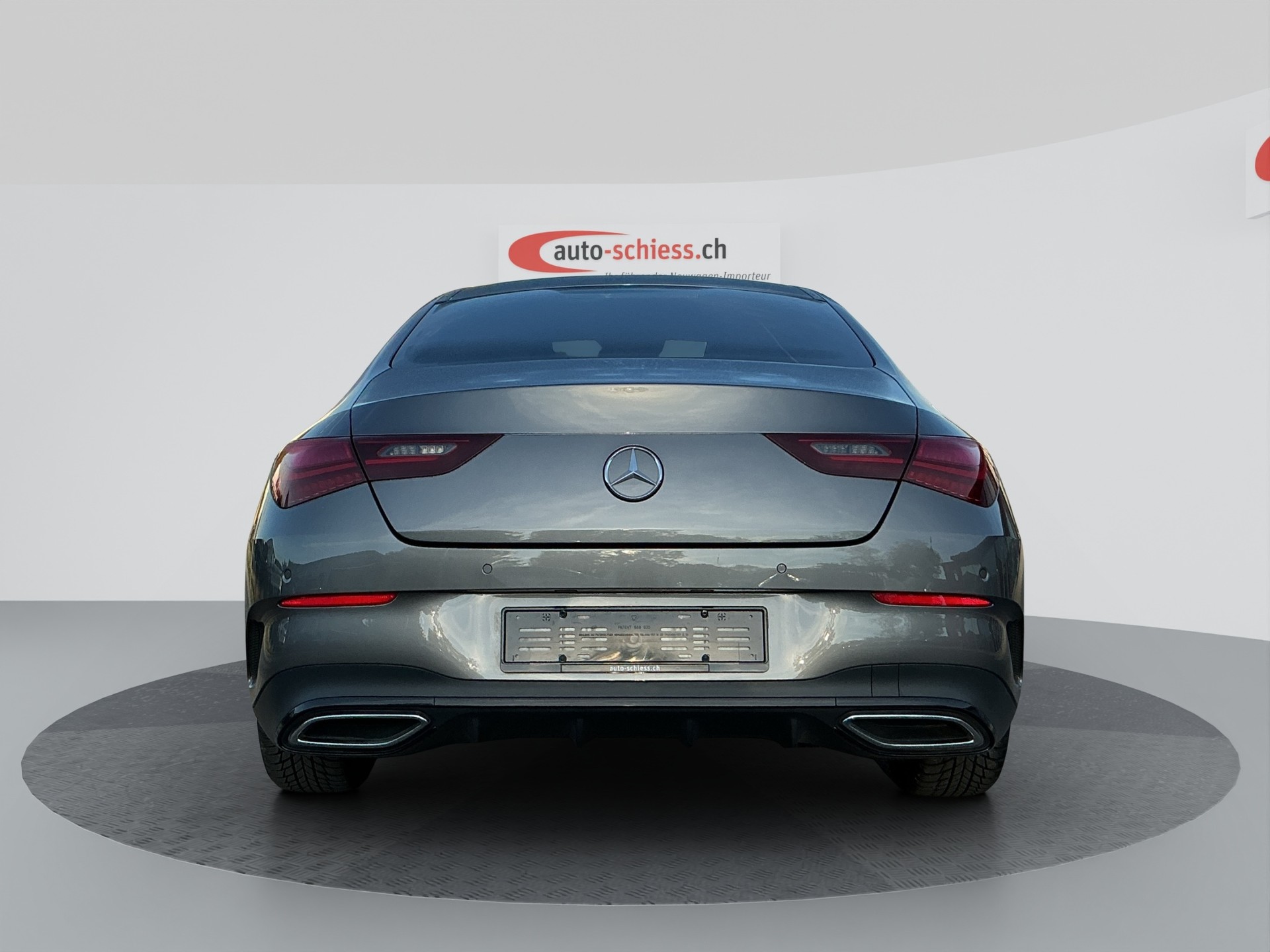 MERCEDES-BENZ CLA 180 AMG Line Night 7G-DCT-image-3