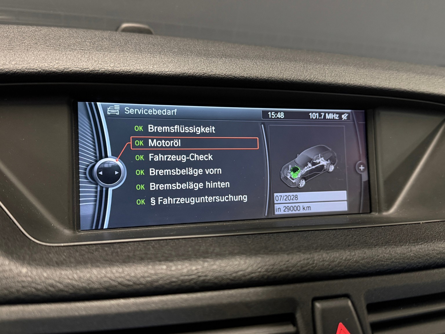 BMW X1 xDrive 23d Steptronic-image-21